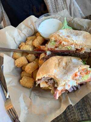 Empire Burger