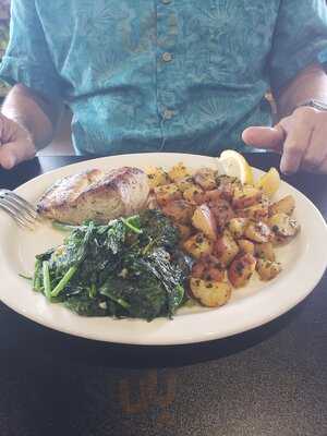 Lighthouse Seafood Market & Cafe