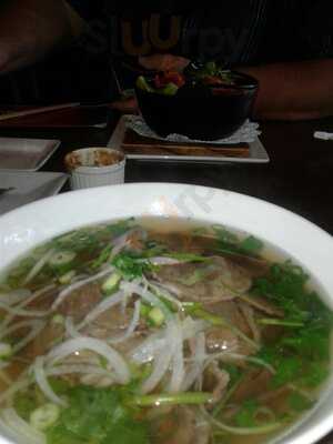 Ipho Noodle House