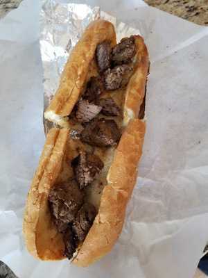 Giovannis Roastbeef & Pizzeria