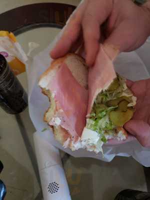 Giovannis Roastbeef & Pizzeria