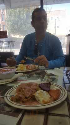 La Tambora Restaurant