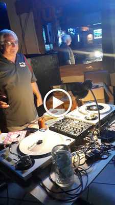 Nice N Easy Sports Bar