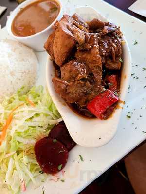 El Pez Dorado Restaurant