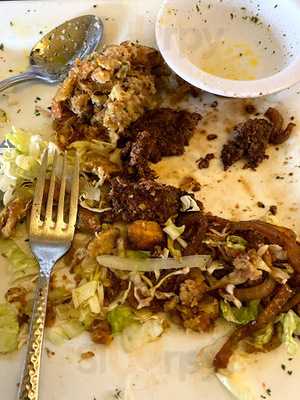 El Pez Dorado Restaurant