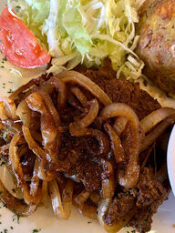 El Pez Dorado Restaurant