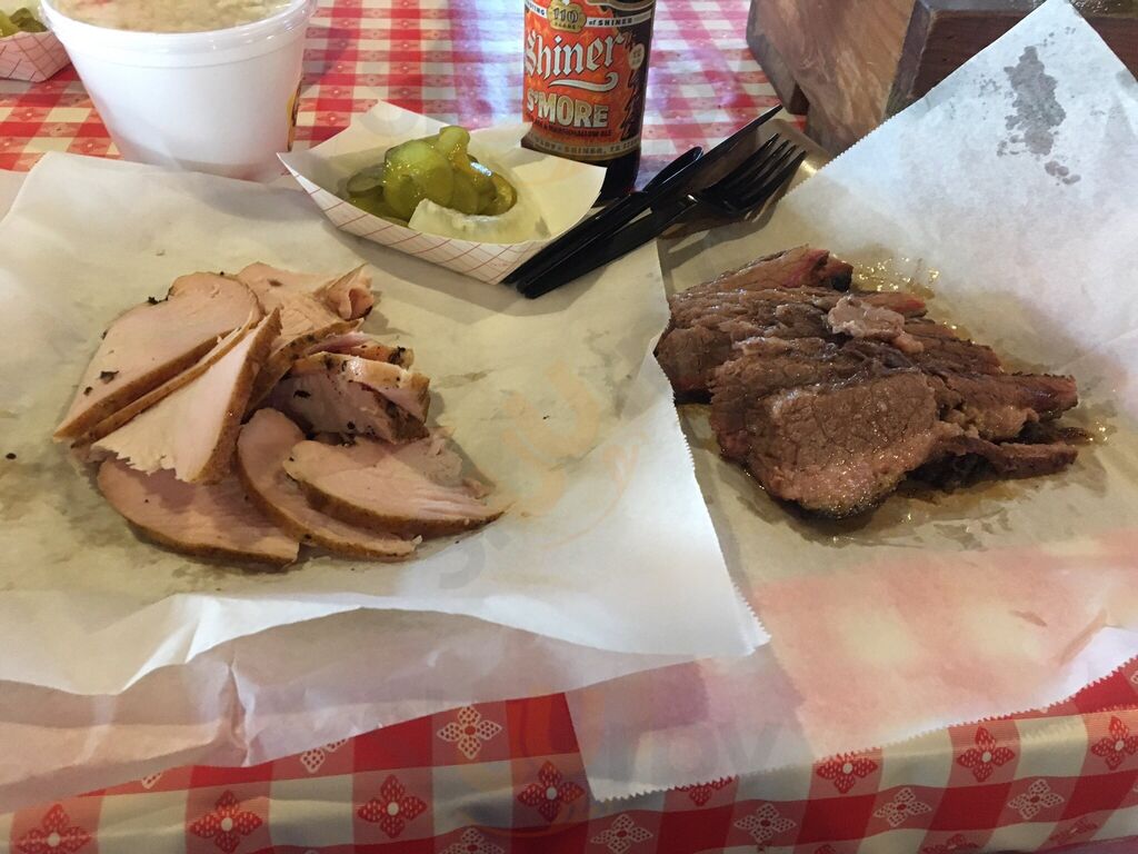 Rudy's Country Store And Bar-b-q