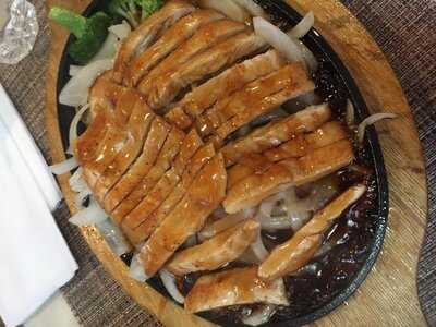 Taku Japanese Steakhouse