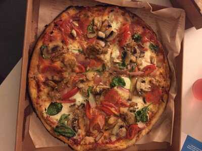 Blaze Pizza