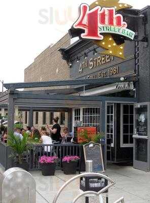 4th Street Bar & Grill