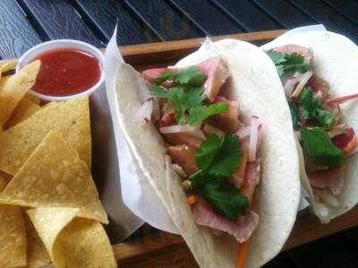 4th Street Bar & Grill