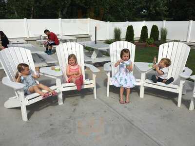 Frisbie's Dairy Barn