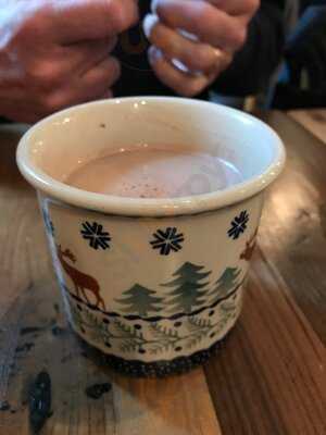 Eli's Breakfast, Burgers, & Brews