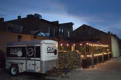 Gia Mia Pizza Bar
