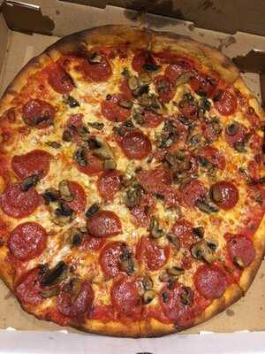 Paradise Pizza & Restaurant