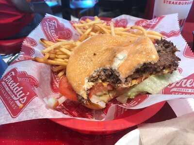 Freddys Frozen Custard And Steakburgers