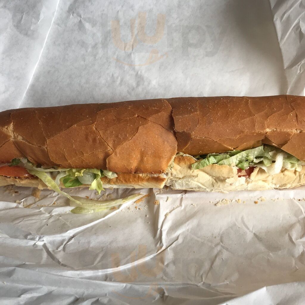 Town & Country Pizza