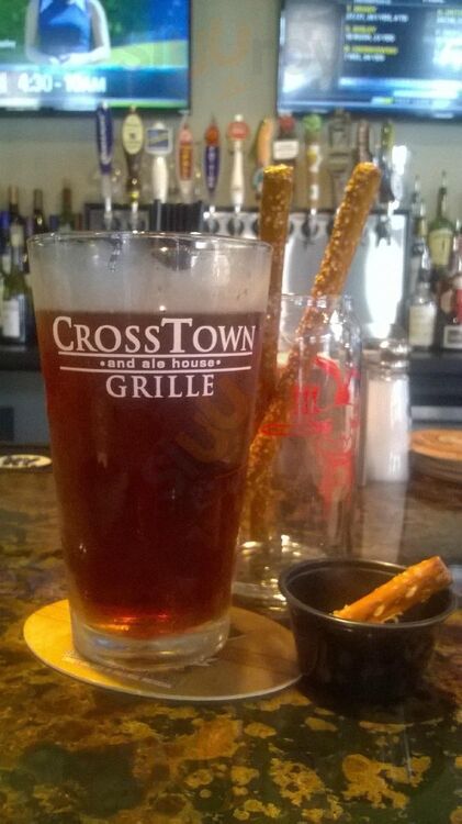 Crosstown Grille And Ale House