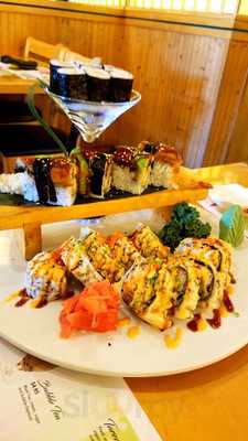 Aji Sushi Japanese Steak & Sushi Bar