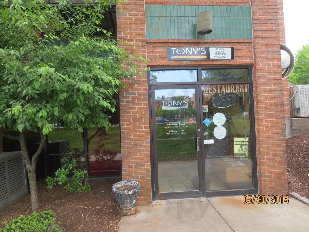 Tony's Central Pizza