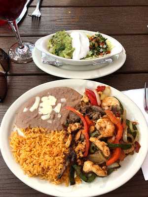 Luciana's Mexican Restaurant & Cantina
