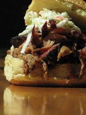 Zachary's Bbq Southern Comfort & Catering