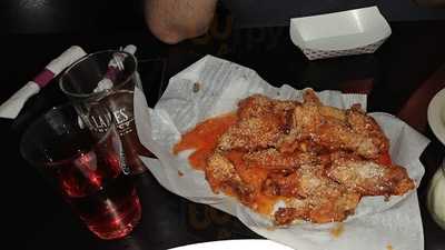 Tim's Pizzeria & Pub