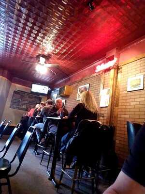 Tim's Pizzeria & Pub