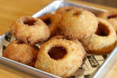 Corner Pub Brentwood