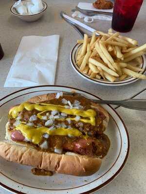 Leo's Coney Island