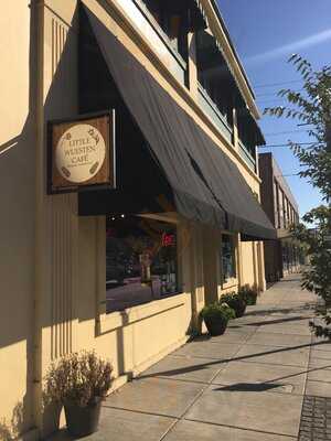 Little Wuesten Cafe