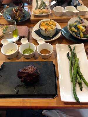 One Thirteen Restaurant