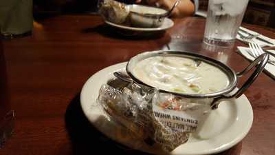 High Sierra Grill & Bar