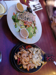 High Sierra Grill & Bar