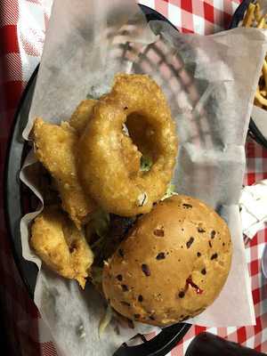 Murfs Craft Brew And Burger