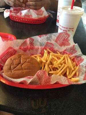 Freddys Frozen Custard & Steakburgers