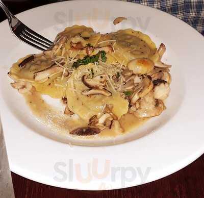 Gamberetti's Italian Restaurant