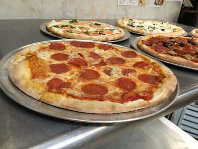 Grand Pizza & Restaurant