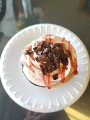 Pallotta's Pastries And Gift