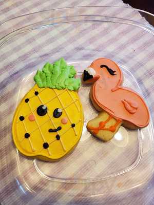 Pallotta's Pastries And Gift