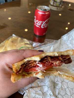 Pallotta's Pastries And Gift