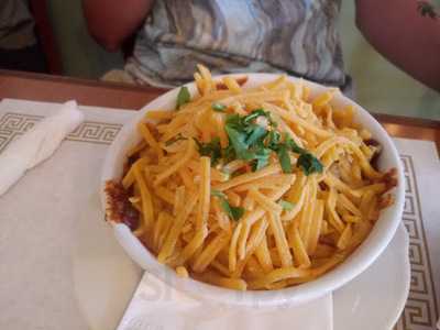 Lyla's Family Restaurant