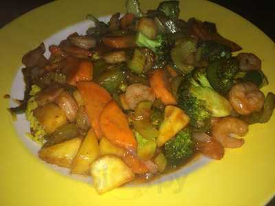 Lyla's Family Restaurant