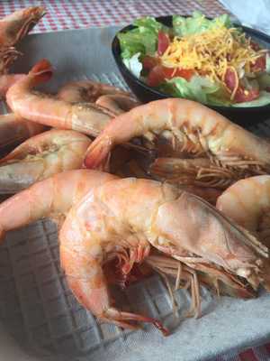 Tnt Seafood Market And Restaurant