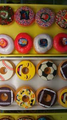 Tom's Donuts & Kolaches