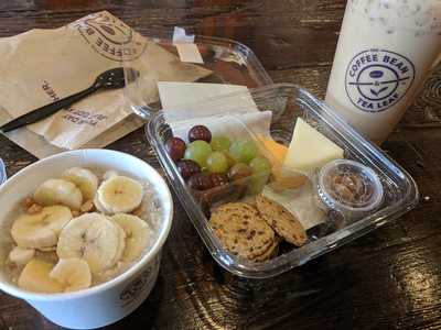 The Coffee Bean & Tea Leaf