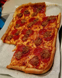 Farinacci Pizza