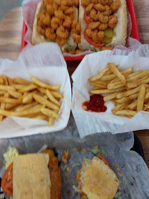 Ryan's Convenience Store-deli