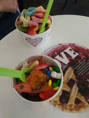 Yogurtland Goleta