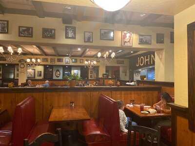 Johnny Carino's